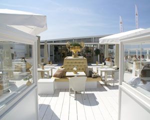 Beachclub People
